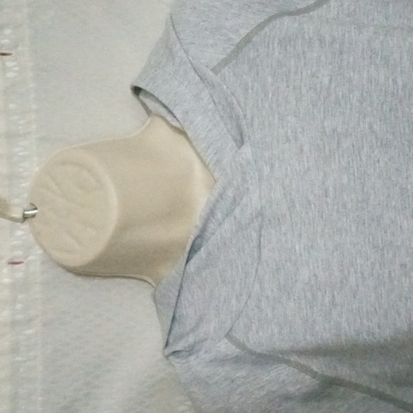 New Balance Hooded Jersey Crop Top, M, Heather Grey, Short sleeve, High … - Picture 3 of 14